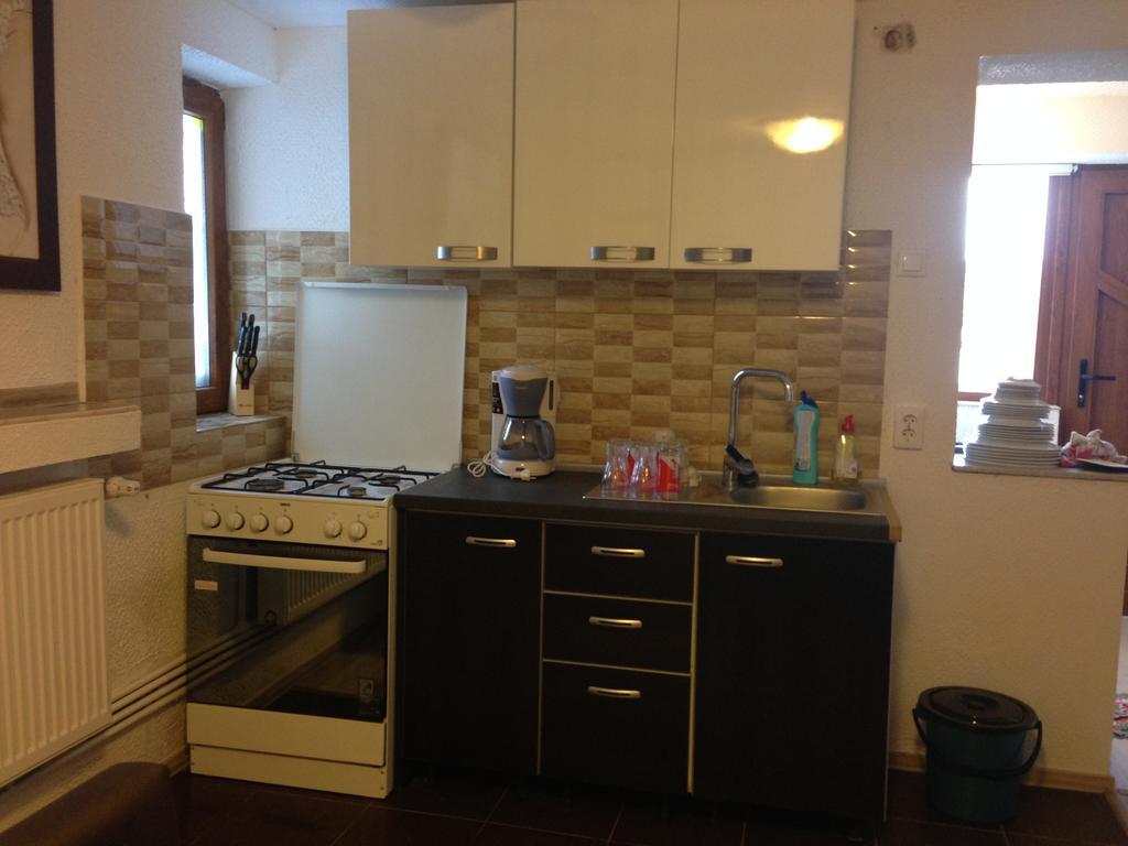 Pensiunea Roka Ranca Habitación foto