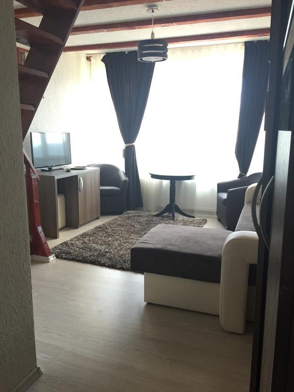 Pensiunea Roka Ranca Habitación foto