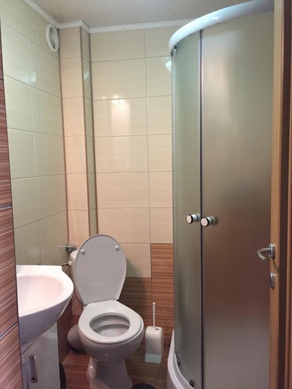 Pensiunea Roka Ranca Habitación foto